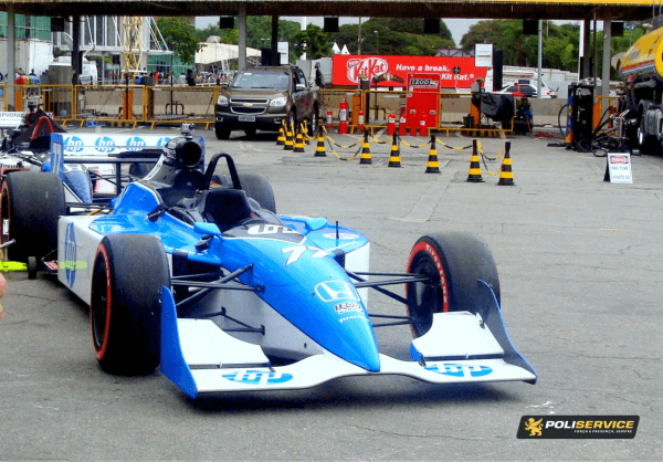 2012 04 29 Formula Indy 300 07-resized-600